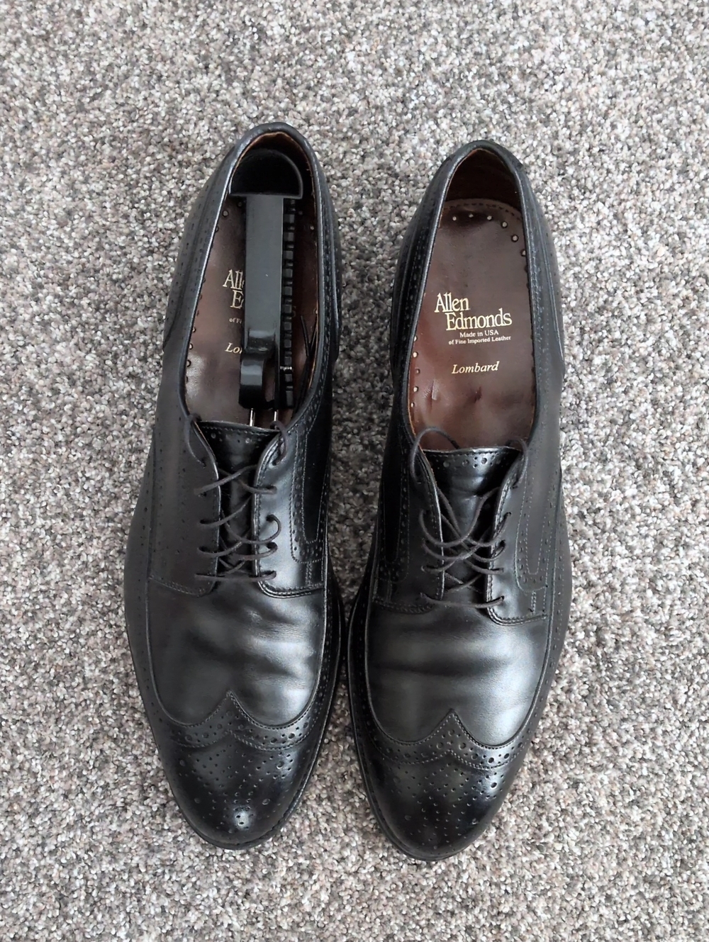 Allen Edmonds Black Leather Wingtip Leather Dress Shoes (Lombard)